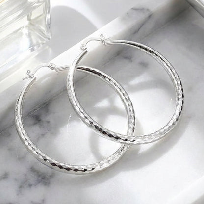 🌸 50% OFF NOW! 🌸 Diamond-Cut Hoop Earrings for Women – Elegant, Sparkling 💎ond-Cut Hoop Earrings for Women
