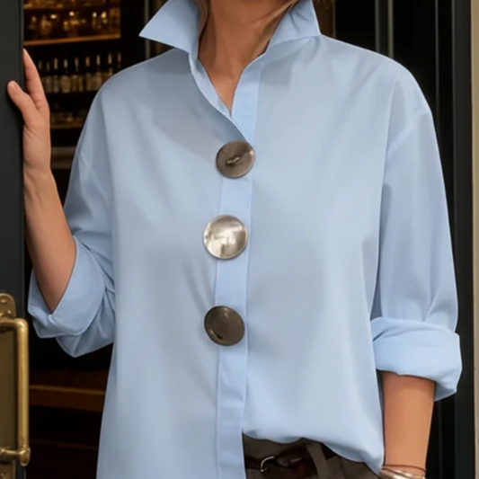 🔥2026 New Style🔥Oversized Shirt with Eye-Catching Statement Buttons – Effortless Chic!